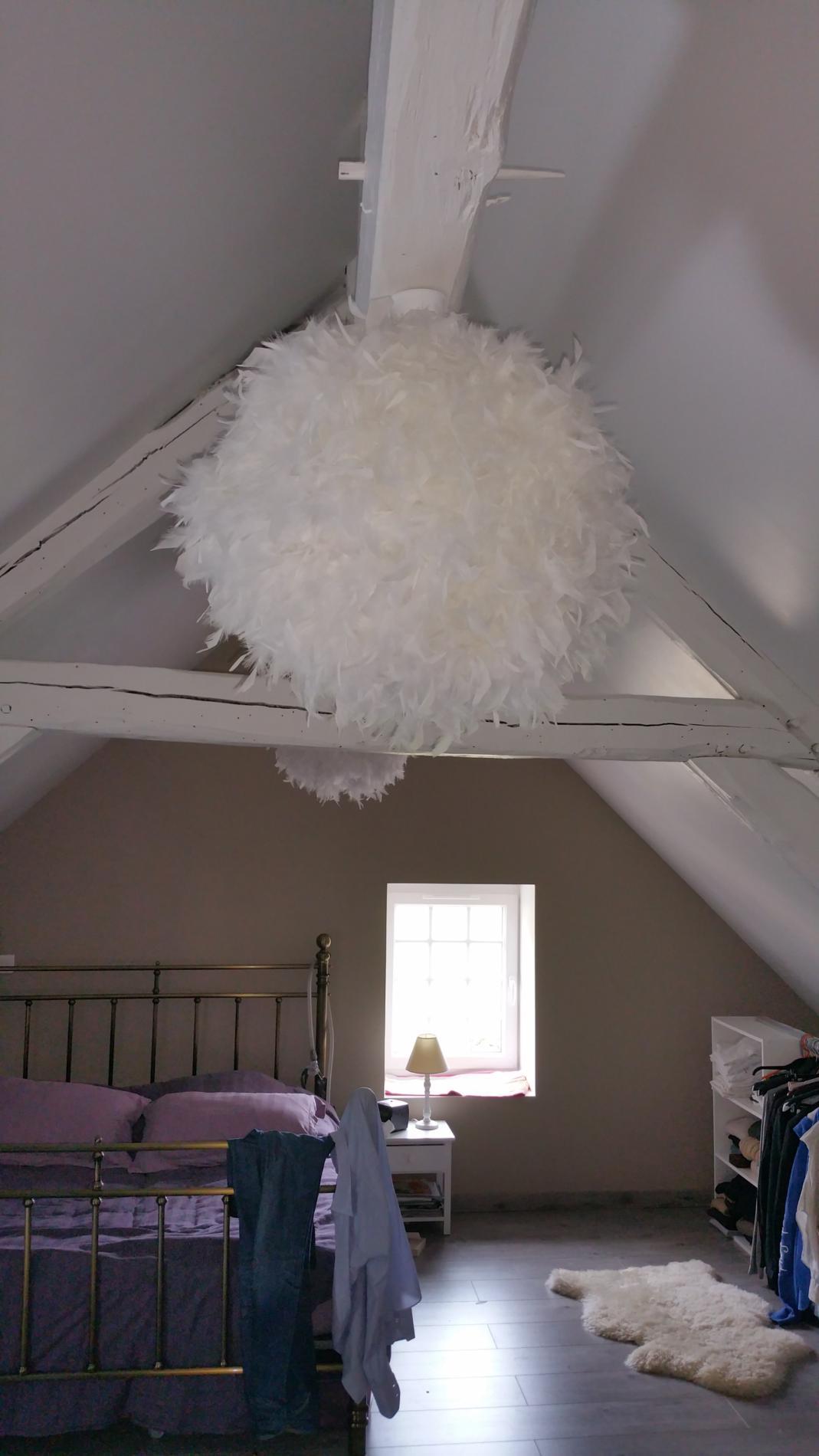 Installation de luminaires avec rénovation partielle